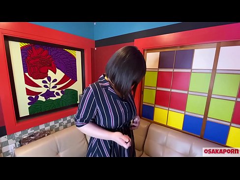 ❤️ Japanese cutie met groot tiete masturbeer met seksspeelgoed en kry 'n orgasme. Sy praat in 'n onderhoud oor haar fokken ervaring. Groot tiete en harige poes wat hard kreun. Osakaporn ❤ Porno op af.nastypornpics-com.ru ❌